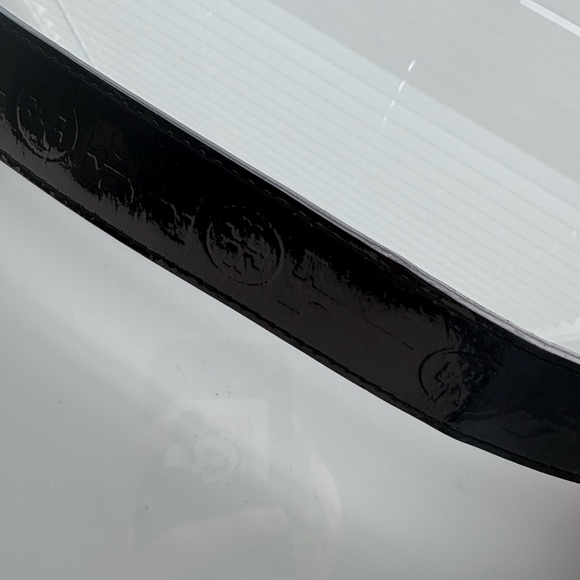 Tory Burch Black Patent Leather Belt with Gold Logo Buckle - Picture 3 of 7